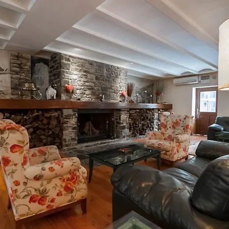 Vilagaros Aparthotel