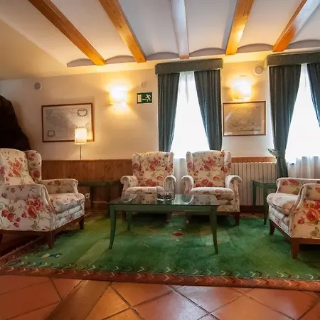 Aparthotel Vilagaros Garós